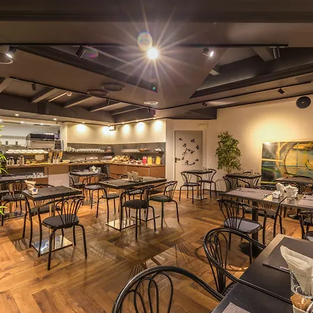 Roxy Ξενοδοχείο 3*