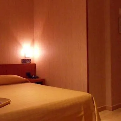 ロキシー 3*
