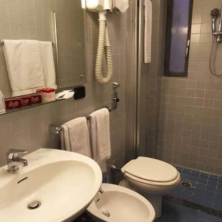 Hotel Roxy 3*