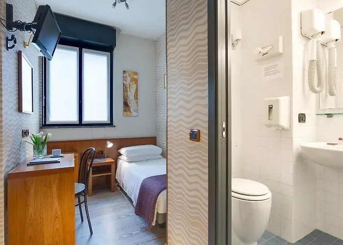 Roxy 3* Μιλάνο