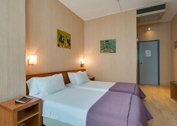 Roxy 3* Μιλάνο