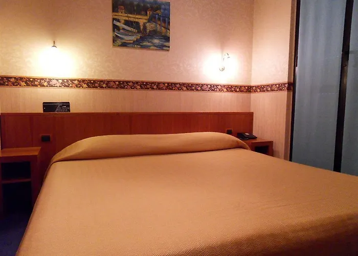 Ξενοδοχείο Roxy 3*