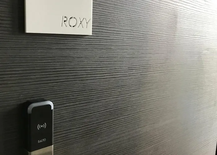 Roxy Milano