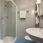 Roxy Hotel 3*