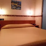 Hotel Roxy 3*