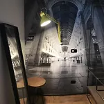 Roxy Milan