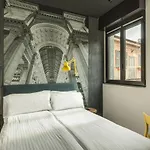 Roxy Milan
