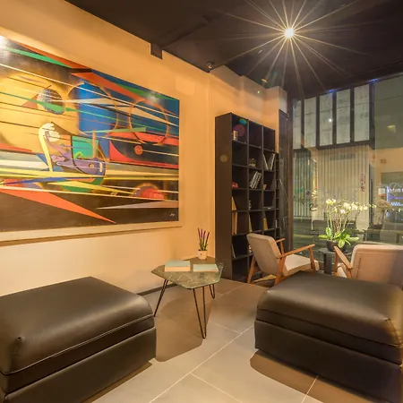 Roxy Hotel 3*