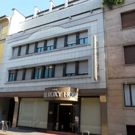 Roxy Milan